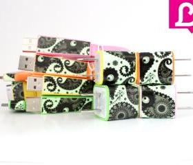 iPhone 4/4s Charger - 3-in-1 Paisley Glow in the Dark Flat Noodle iPhone Charger (Various Colors)